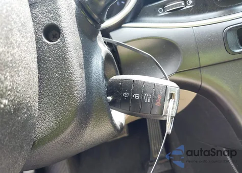 2015 Kia Optima Lx из США, поврежденный, VIN 5XXGM4A77FG403101